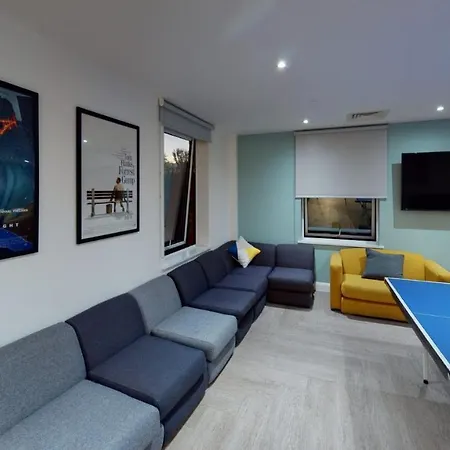 Iq The Brickworks Apartment