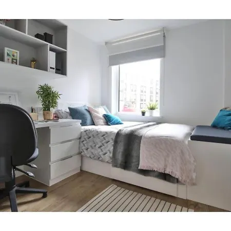 Iq The Brickworks Apartment York