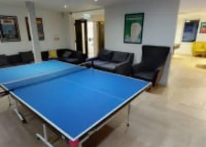 Iq The Brickworks דירה